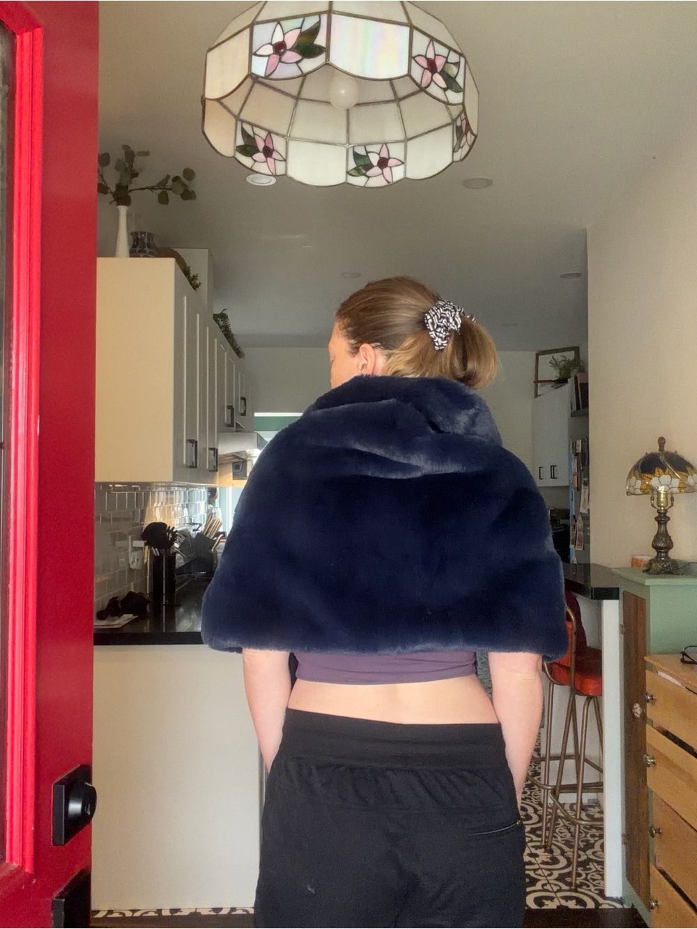 Faux fur stole/bolero shawl - Picture 5 of 14